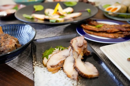 燻製　スモーク焼豚とチーズが入ったこだわりの燻製詰め合わせ　全10品