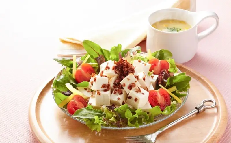 甘旨(あまうま)おかかふりかけ(40g×8袋)  化学調味料無添加 枕崎産かつお節使用 井口食品 いのくち 【福岡市内製造】 ご飯 弁当 常温