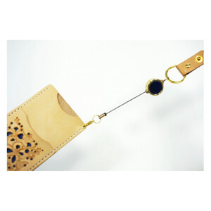 本革ICカードケース（障害のある人たちがつくるハートフルグッズ）【きみどり】【11100-0165】