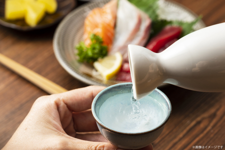 【鳥屋酒造】能登の酒を味わう! 日本酒「純米大吟醸　池月(720ml)　1本 [道の駅織姫の里なかのと 石川県 中能登町 nk17amw270061]