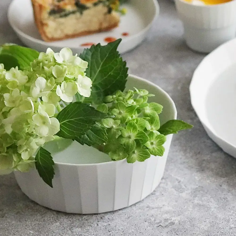 【有田焼】「UTSUA」Bowl Small 2点（Matt white） / 食器 有田焼 / 佐賀県 / 株式会社まるぶん [41APCD093]