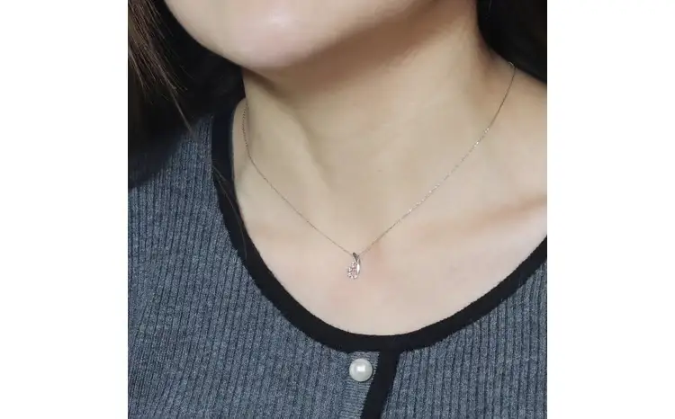 プラチナ 0.12ct グラデーションダイヤモンドペンダント 山梨県 甲斐市 BQ-204