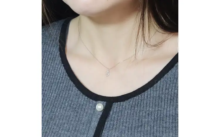 プラチナ 0.08ct マーキス型ダイヤモンドペンダント 山梨県 甲斐市 BQ-207