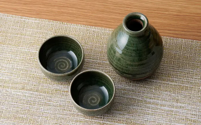【波佐見焼】織部釉 酒器セット 徳利・盃【工房風】[EF12]