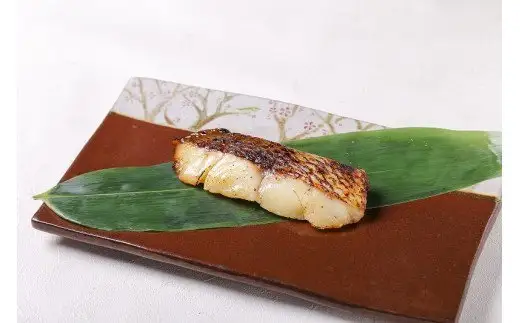 近大生まれマダイ 焼味四種食べ比べセット 12食入り / レンチン 調理 簡単 惣菜 そうざい 料理 魚 焼き魚 セット マダイ 真鯛 食べ比べ 由良町 近大 アーマリン 【akd010A】