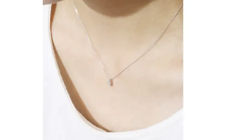 プラチナ 0.06ct しずくダイヤモンドペンダント 山梨県 甲斐市 BQ-228