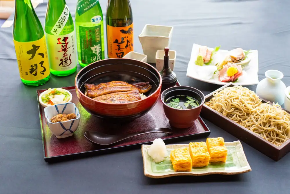 そば・ごはん天水 お食事券 9,000円分（1,000円券×9枚）〔D-87〕 | 那須町 蕎麦 そば お食事券 利用券 ランチ ディナー 蕎麦屋 そば屋 天麩羅 天ぷら 観光 日帰り お食事処 栃木県 那須町 那須高原