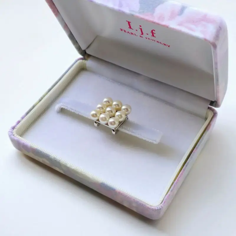 真珠 帯留 パール 5.7mm ～ 5.9mm アクセサリー ジュエリー 和装 和服 着物 お正月 七五三 装飾品 帯 留め 冠婚葬祭 慶事 誕生日 結婚式 記念日 クリスマス お祝い 贈り物 贈答 ギフト プレゼント 三重 伊勢 志摩 / 帯留デビューにおすすめ、ベビーパールのかわいい帯留
