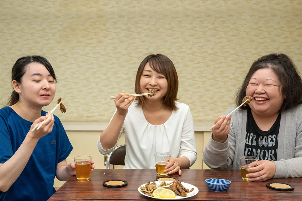 焼鳥セット 東北産親鶏炭火焼 塩味・たれ味セット 200g×計7パック（1400g）