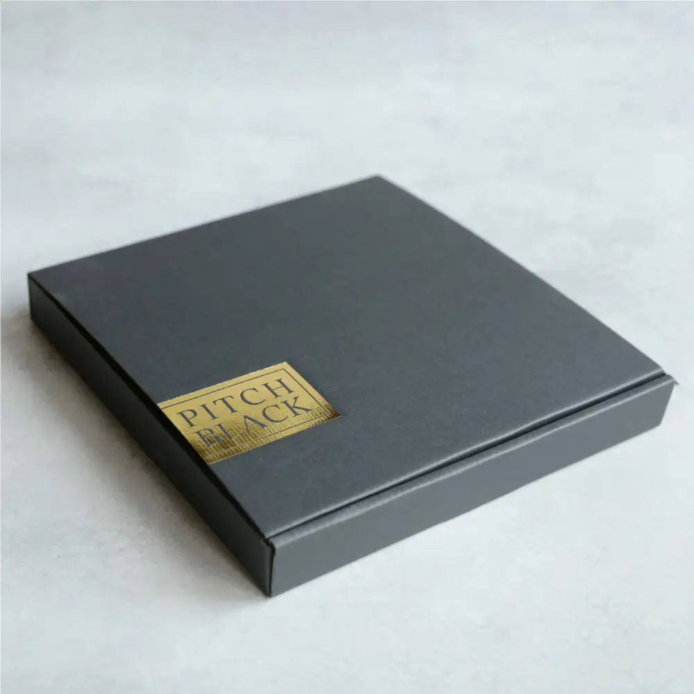 【美濃焼】 PITCH BLACK ペイズリー8インチプレート ホワイト 2点 多治見市 / 丸健製陶 食器 プレート セット[TAY094]