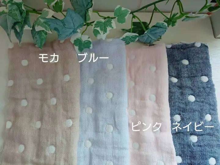 ハンドメイドのガーゼシングルブランケットとハンカチ（シンプル）（ピンク）