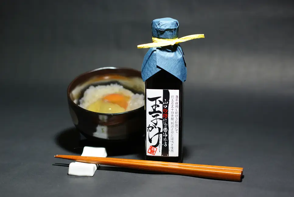 木桶で仕込む地産醤油。6種類の濃口醤油を味比べ!ぽん酢・玉子かけ・寒漬も!セット 桑田醤油有限会社 山口県 防府市 B-F13 醤油 詰め合わせ 濃口醤油 調味料 ぽん酢 漬物 減塩 木桶仕込み 天然醸造 食べ比べ