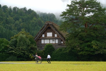 人力車で白川郷を観光 世界遺産観光 穴場観光 人力車 チケット[S066]