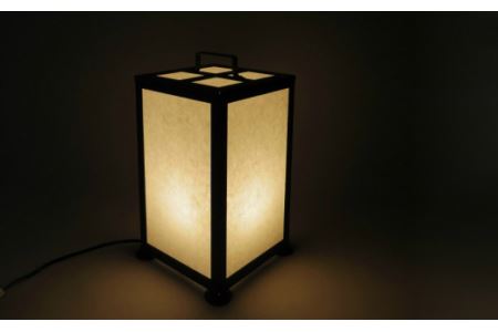 置き行灯 風月【行灯 LED電球使用 出雲 青海波 跳ね兎 うさぎ ウサギ 矢格子 和 鉄 和紙 インテリア 灯り 照明 ライト おしゃれ 趣 お祝い プレゼント ギフト 贈り物 受注生産 島根県 安来市】