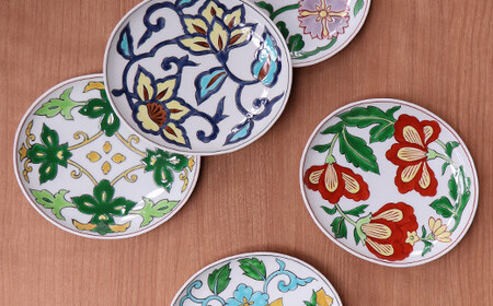 源右衛門窯 赤絵更紗唐花紋 皿 No.5 赤 器 食器 ケーキ皿 飾り皿 花紋 有田焼 A50-241