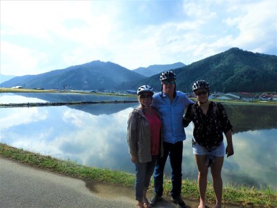 飛騨里山サイクリングガイドツアー スタンダード 飛騨古川 自転車 体験  ペアチケット [Q2474]