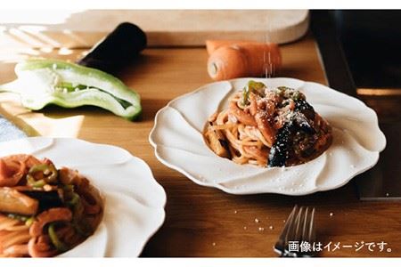 【波佐見焼】7寸輪花皿 プレート 白 2枚セット 食器 皿 【イロドリ】 [KE02] 波佐見焼