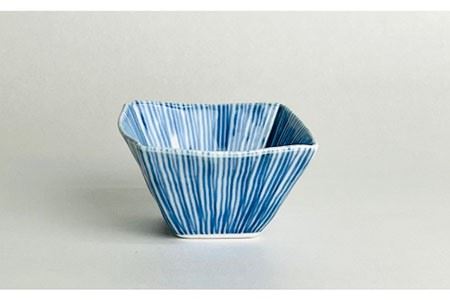 【波佐見焼】内外十草 角 小鉢 5個 食器 皿 【大新窯】 [DC56]  波佐見焼
