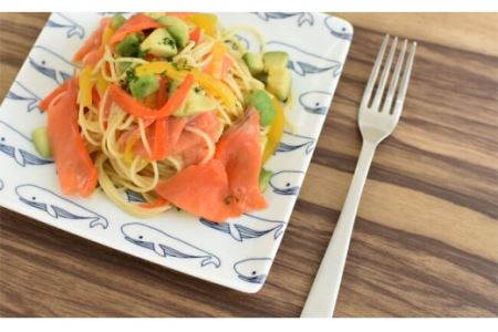 【波佐見焼】natural69 cocomarine×Janke 正角皿2枚セット 色くじら／白くじら 食器 皿 角皿 [QA06] 波佐見焼