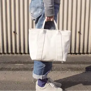 【トラック幌用の糸を使用】シンプル自立トート（ホワイト）　/国産4号帆布　　[B-tote2 S] T03040_2