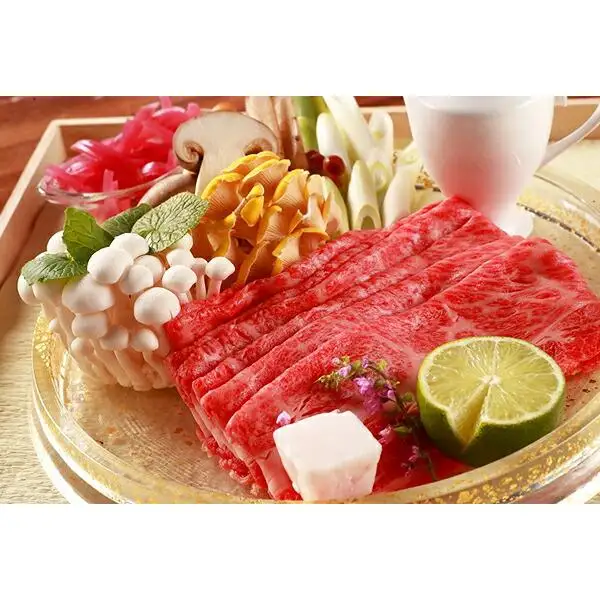 証明書付 贈答用木箱入り 神戸牛ギフトセット 890g （ステーキ、すき焼き・しゃぶしゃぶ 木箱入りセット）