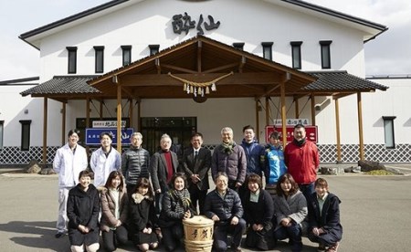 先行予約 【酔仙酒造】 お米・お酒の「純米セット」 ～冬ver～ 【 地酒 お酒 日本酒 晩酌 ひとめぼれ 白米 精米 岩手県 陸前高田市 】RT568