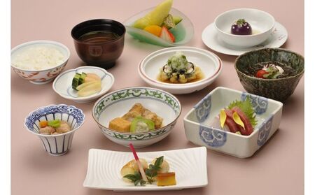 ＜ホテル日航アリビラ＞1泊2日／夕朝食付きペア宿泊券（スーペリアツイン／禁煙） 〇 リゾートホテル リゾートウェディング 人気 チャペル 読谷村 沖縄 サンセットビーチ オーシャンビュー プライベートビーチ