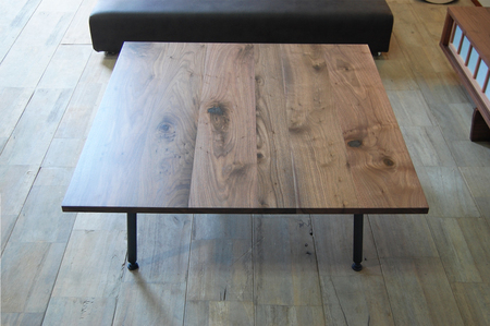 【無垢天板＆シンプル鉄脚デザイン】TEZUローテーブル 90　ウォールナット