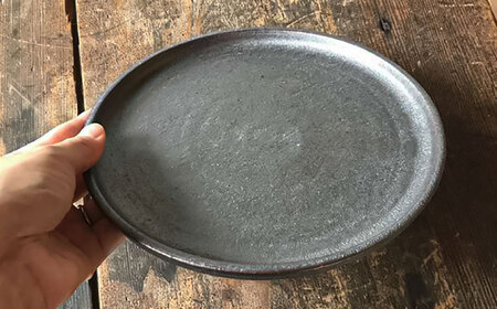 【 受注生産 】 20cm 丸 プレート 5枚 セット アイボリー アイアンブラック シリーズ 糸島市 / うつわと手仕事の店 研　器 陶器 食器 クラフト 手作り [ARD008]