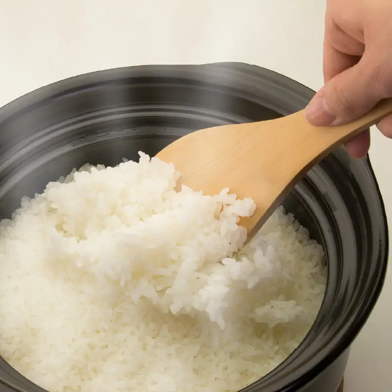 マジカル深土鍋ＩＨ３合炊き菊花瑠璃 - 土鍋でふっくらご飯！IH対応 水量目盛り線つき