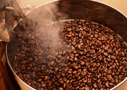 世界のハイクオリティコーヒー 2種×200g おまかせ定期便（12か月連続お届け）（豆のまま）