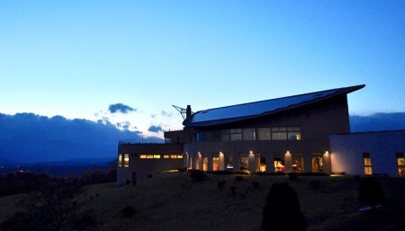 クララ館 宿泊 クーポン券 宿泊クーポン券 30,000円分 施設利用券 クーポン券 10000×3 ハイジの村クララ館 山梨県北杜市 体験 [h152]