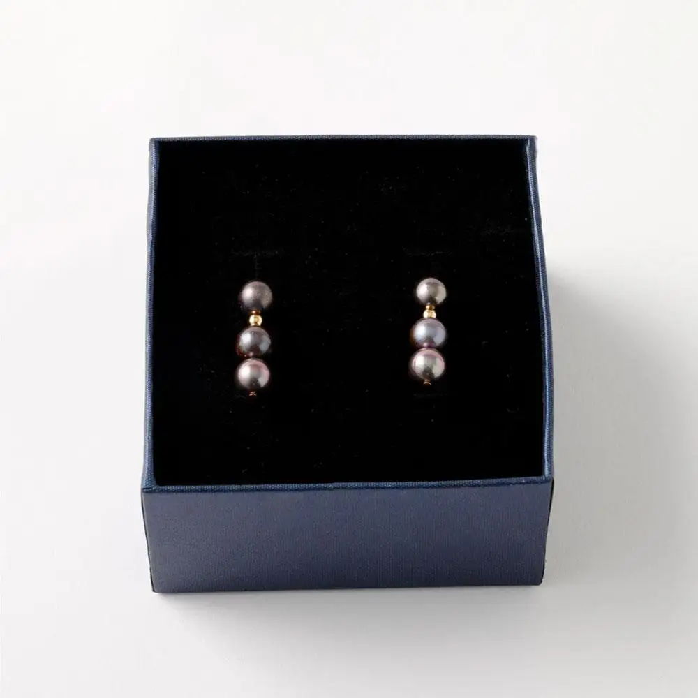 アコヤ真珠3粒ピアス（黒染め） 6.5mm~7mmシルバー 14金メッキ　　
