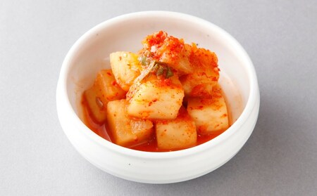 妻家房『高麗王キムチ』3種盛り合わせ カクテキ 白菜キムチ 