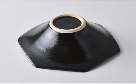 乃利陶窯 五臓六腑が喜ぶ【こくようせき】黒曜石鎬彫六角多用皿 A24-41