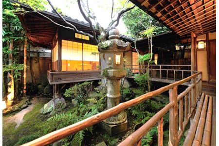 100年料亭「筑紫亭」の逸品 醤油名匠 審査員特別賞『巻蒸』けんちん1本 | 巻蒸 けんちん 1本 和食 日本料理 料亭 逸品 筑紫亭 大分県 中津市