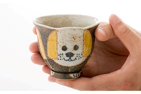 【陶器市特集】【波佐見焼】いぬあそび 茶碗 湯呑み 2点セット 食器 皿 【洸彩窯】 [EE19]  波佐見焼