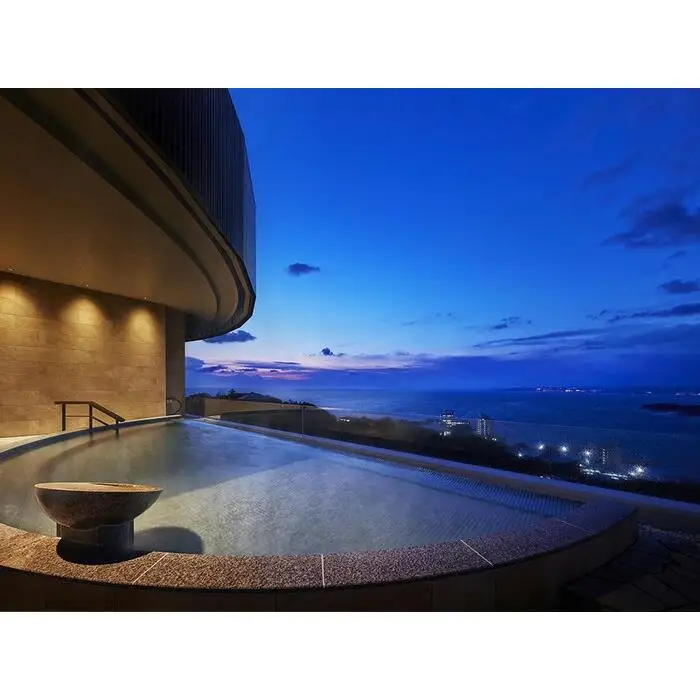 【海側ツイン客室】INFINITO HOTEL&SPA 南紀白浜 1泊2食付きペア宿泊券