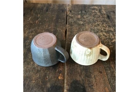 【 アイボリー & アイアン ブラック 】 スープ マグカップ ペア セット 糸島市 / うつわと手仕事の店 研  器 陶器 食器 スープマグ クラフト 手作り [ARD019]