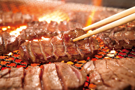 仙台名物 味の牛たん喜助×内ケ崎酒造店 職人仕込牛たん＆鳳陽清酒セット (牛タン 塩 しお 地酒 日本酒 肉 老舗 専門店 きすけ) [0308]