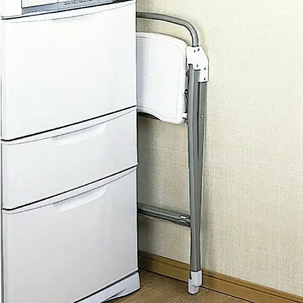折りたたみ式 ステップアップチェア シルバー 踏み台＆椅子（イス）の2WAY アルミ製で軽く 持ち運び可【033P009】