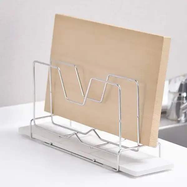 まな板スタンド モイストレイが滴る水をしっかり吸収 燕三条製 鍋蓋まで立てて水切りできる！ bwsSELECTION [ビーワーススタイル]【011P042】