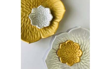 有田焼 flower plate 桔梗/金銀彩（銘々皿・豆皿 計4ヶセット）深海三龍堂 和食器 食器 うつわ 器 おしゃれ プレート4枚セット プレート お皿 プレート 取り皿 ケーキ皿 パン皿 金 銀 白 ハレの器 豆皿 小皿 30000円 3万円 A30-700