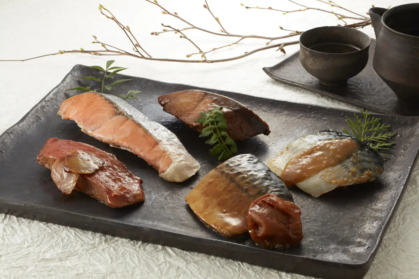 〈山陰大松〉氷温熟成　煮魚・焼魚ギフトセット１０切　IN-100