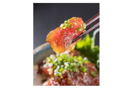 まぐろのど旨い漬け丼 ゴマ まぐろのど旨い漬け丼 唐辛子 まぐろのど旨い漬け丼 燻製にんにく醤油 まぐろ漬け丼食べ比べセット（３種類×２袋）　KI-55