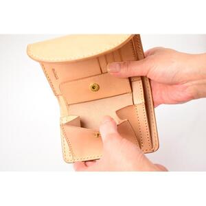 【minca】栃木レザーの三つ折り財布 ミドルサイズ ハンドステッチ滑らかな手触り/Middle wallet 01/オリーブ　518【雑貨 ファッション 人気 おすすめ 】