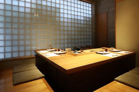 【西麻布／ミシュラン2022掲載】西麻布 拓 特産品ランチ・ディナー共通コース 3名様（1年間有効） お店でふるなび美食体験 FN-Gourmet591646