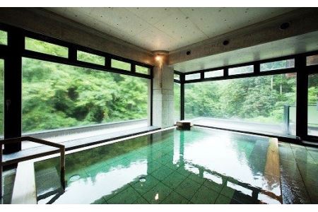 大沢温泉　山水閣ペア宿泊券１泊２食　新館　和室２間（渓流側）プラン 【207】