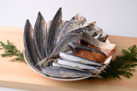 創業85年 干物の達人ヤマショーが選ぶ「おすすめ干物８点セット」【AA34】