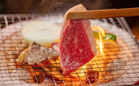 宮崎牛赤身焼肉（ウデまたはモモ）800g＆黒毛和牛小間切れ 200g　TF0545-P00043